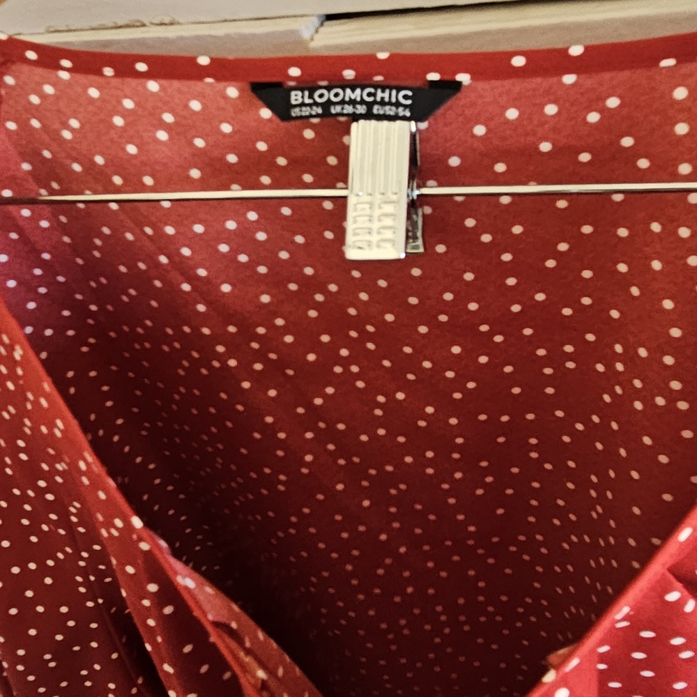 BloomChic Red Polka Dot Blouse - Picture 6 of 8
